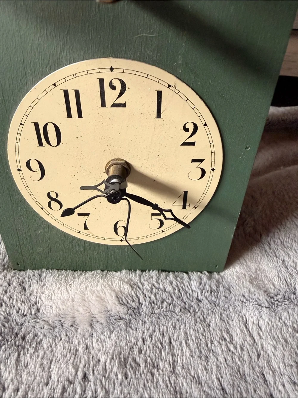 Decorative Green Birdhouse Wall Clock with Red & Cream Birds